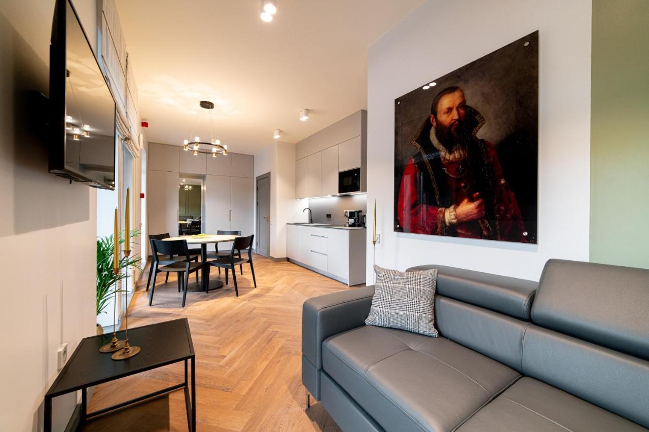 Hotel Gothards Kuldiga Bagian luar foto