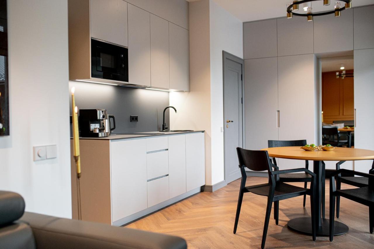 Hotel Gothards Kuldiga Bagian luar foto