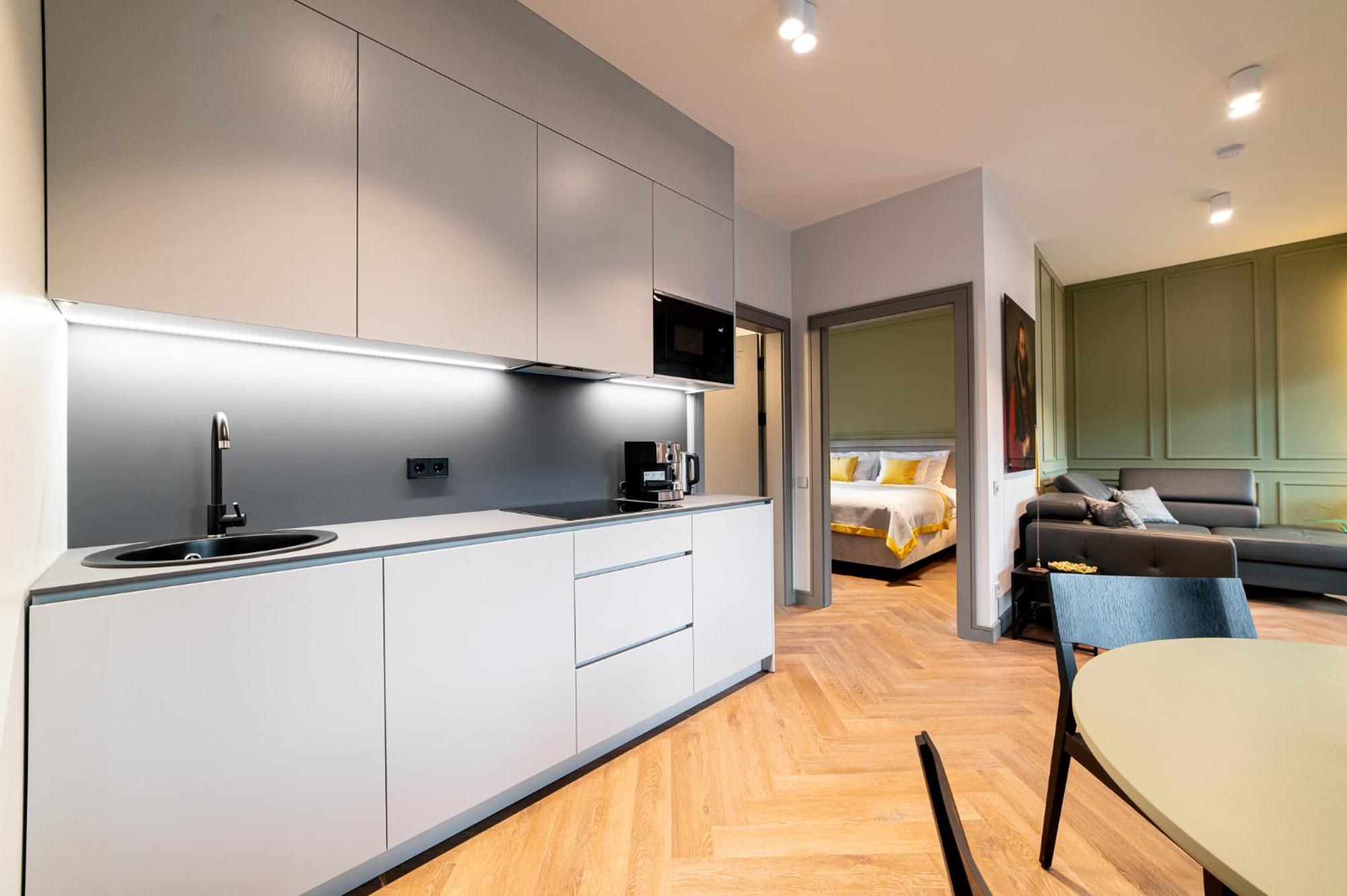 Hotel Gothards Kuldiga Bagian luar foto